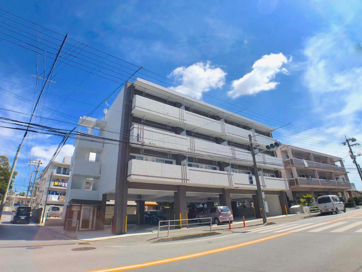Luana Lea Karate Kaikan Mae Tomigusuku Exterior photo